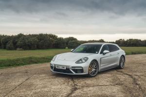 2017 Porsche Panamera Turbo Sport Turismo